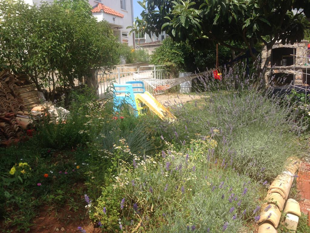 Lili Apartments, Sv Dunata 18 Kornić Екстериор снимка