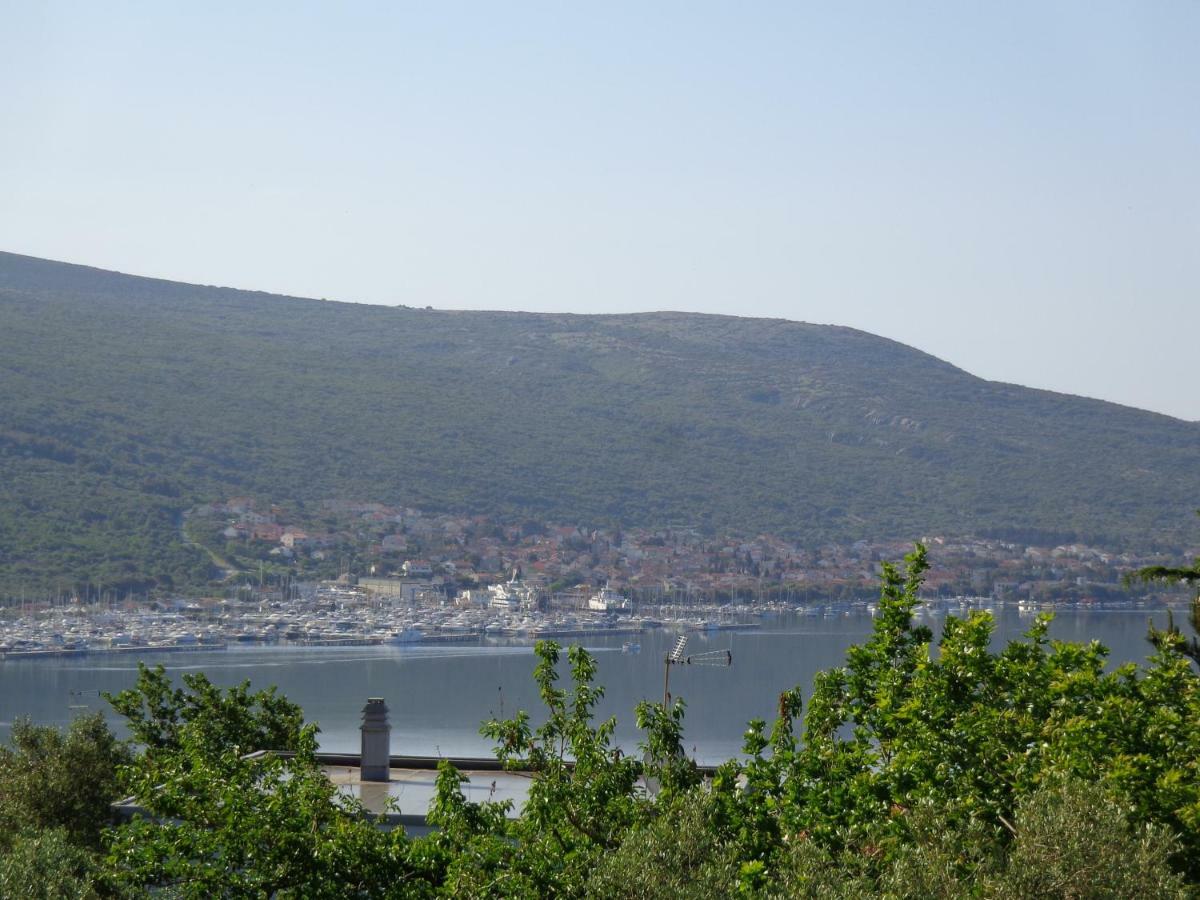 Lili Apartments, Sv Dunata 18 Kornić Екстериор снимка